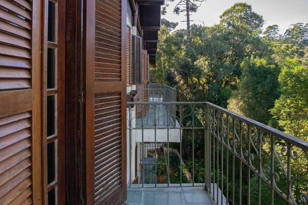 Apartamento Apto Inteiro Com 3 Quartos Campos do Jordão