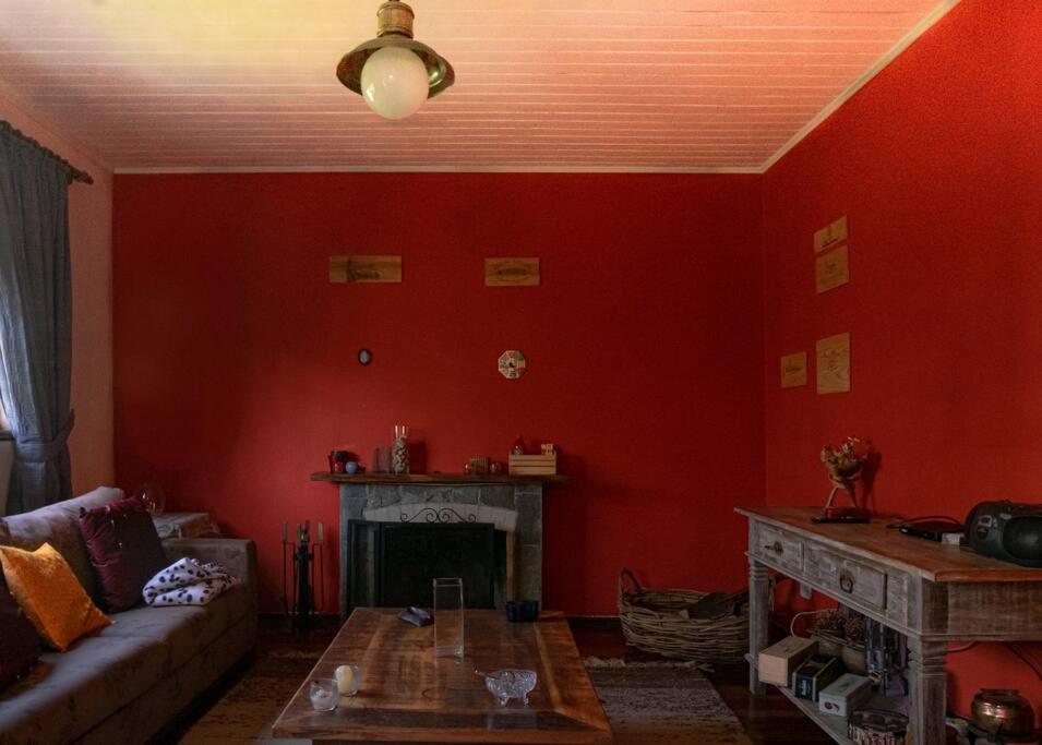 Apto Inteiro Com 3 Quartos Apartamento *